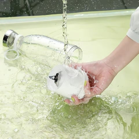 Luxarise® 50% OFF DE💥Neujahrsangebot 50% Rabatt💥Bestseller Tragbarer Entsafter | Frischer Saft überall und jederzeit